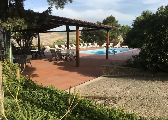 Agriturismo Bellajo - Ville Rustiche Con Piscina